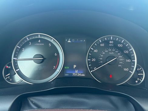 Used 2016 Lexus ES 350 350 w/ Luxury Package w/Wood Trim image 5