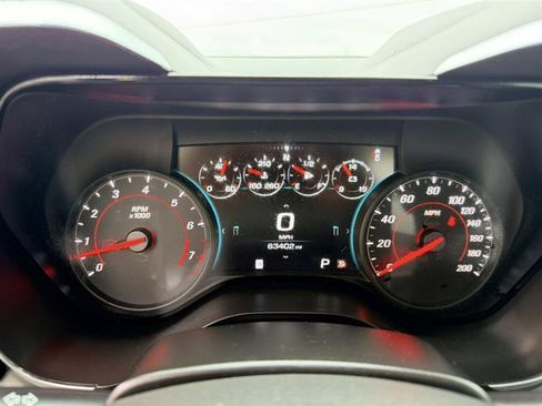Used 2018 Chevrolet Camaro SS RWD image 32