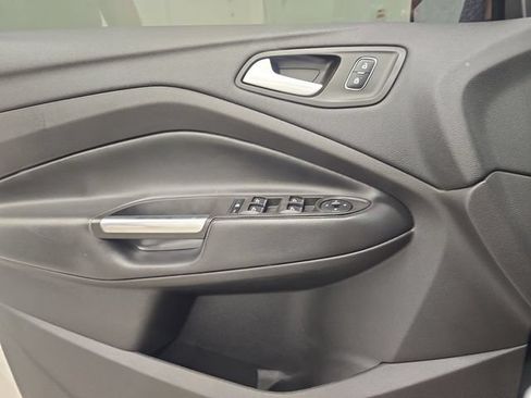 Used 2019 Ford Escape SEL AWD/4WD image 33