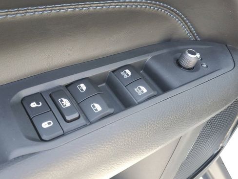 New 2026 Jeep Compass Latitude image 21