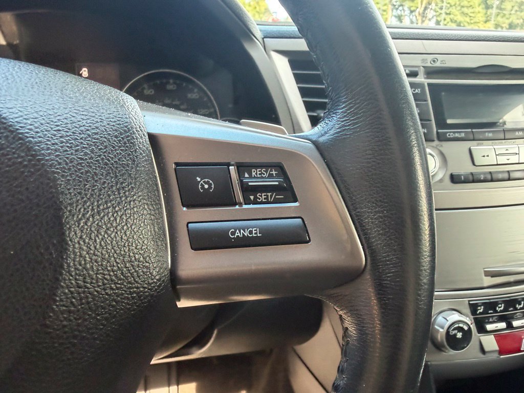 Used 2013 Subaru Legacy 2.5i Premium AWD/4WD image 15