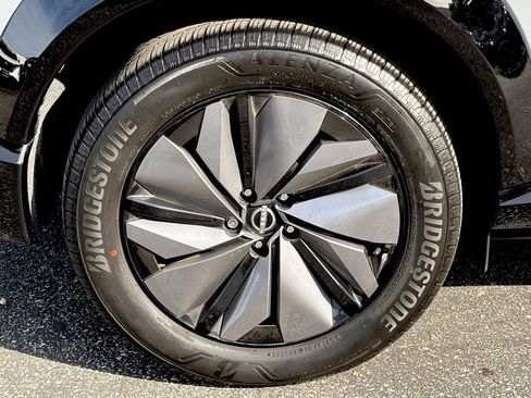 Certified 2024 Nissan Ariya ENGAGE e-4ORCE image 32