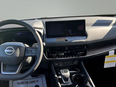 New 2026 Nissan Rogue Platinum AWD/4WD image 6