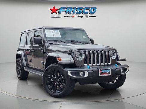 Used 2022 Jeep Wrangler Unlimited Sahara AWD/4WD image 1
