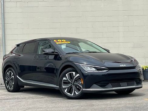 Certified 2024 Kia EV6 Light RWD image 1