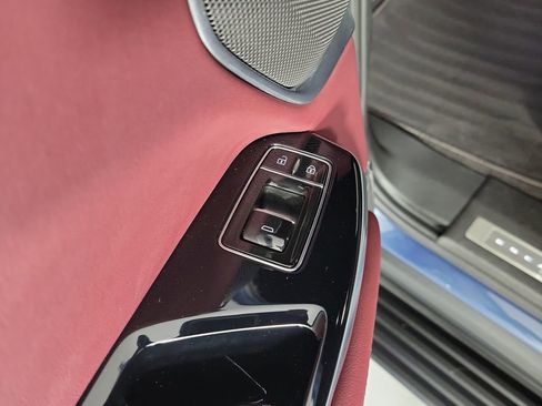 Certified 2025 Cadillac Escalade Sport w/ Touring Package image 15