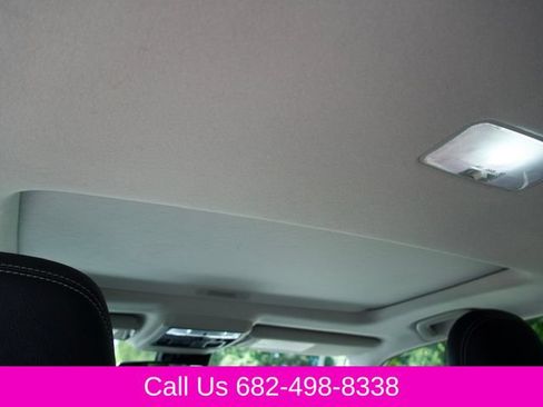 Used 2022 Toyota 4Runner SR5 Premium w/ Moonroof Package AWD/4WD image 17
