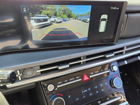 Used 2025 Hyundai Santa Fe SEL FWD image 23