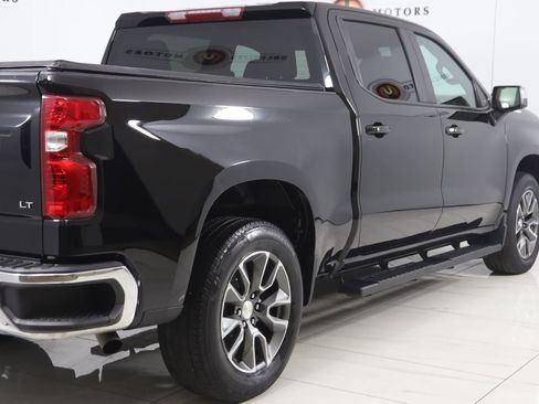 Used 2024 Chevrolet Silverado 1500 LT AWD/4WD image 42