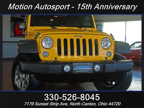 Used 2015 Jeep Wrangler Unlimited Rubicon w/ Dual Top Group image 53