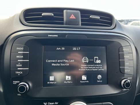 Used 2018 Kia Soul w/ Convenience Package FWD image 29