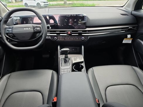New 2027 Kia Sportage EX FWD image 13