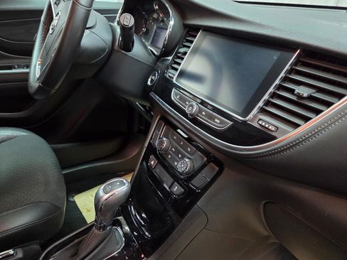 Used 2017 Buick Encore Preferred image 24