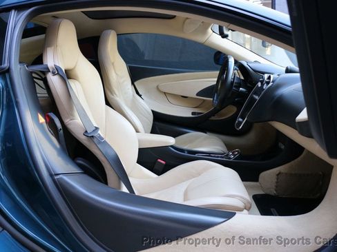 Used 2017 McLaren 570S Coupe image 23