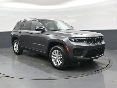 New 2025 Jeep Grand Cherokee Laredo X image 1