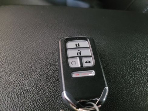Used 2019 Honda Accord LX image 32