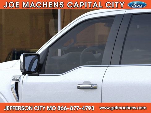 New 2025 Ford F150 Lariat w/ Equipment Group 502A High image 21