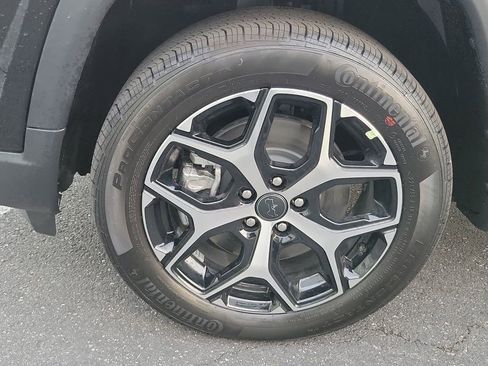 New 2026 Jeep Compass Limited image 25