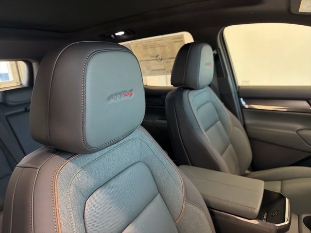 New 2026 GMC Terrain AT4 w/ Convenience Package III AWD/4WD image 30