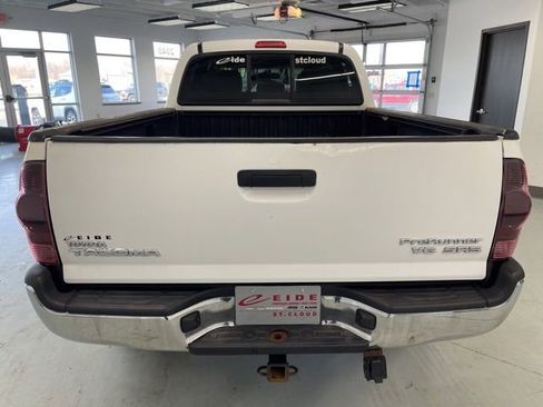 Used 2008 Toyota Tacoma PreRunner RWD image 9