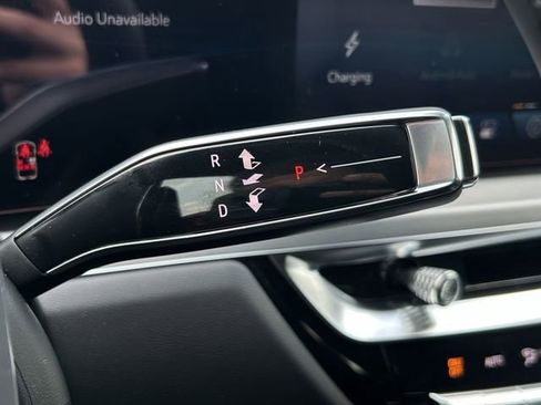 New 2026 Cadillac Lyriq Luxury AWD/4WD image 14