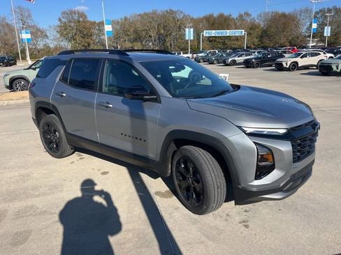 New 2026 Chevrolet Equinox LT w/ Convenience Package II image 10