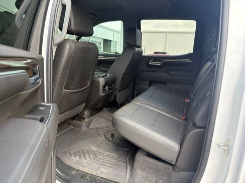 Used 2022 Chevrolet Silverado 1500 RST w/ Convenience Package II AWD/4WD image 8