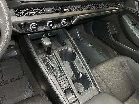 Used 2023 Honda Accord EX image 29