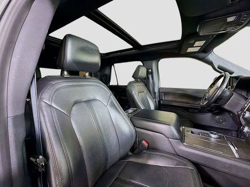 Used 2021 Ford Expedition Limited RWD image 32