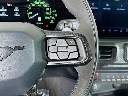 Used 2025 Ford Mustang Dark Horse image 18