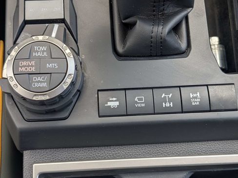 Used 2025 Toyota Tacoma 4x4 Double Cab Hybrid image 25
