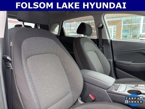 Certified 2023 Hyundai Kona SE image 12