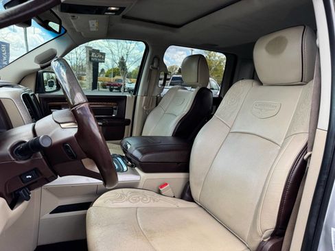 Used 2018 RAM 1500 Laramie Longhorn w/ Longhorn Special Edition AWD/4WD image 13