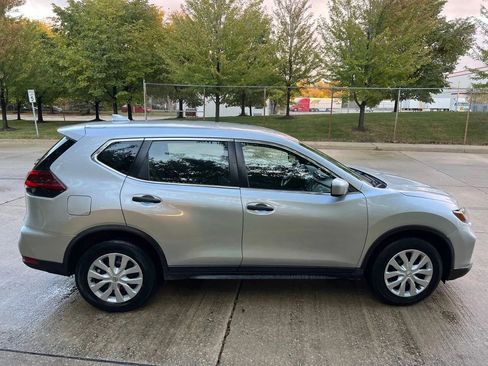 Used 2020 Nissan Rogue S image 16