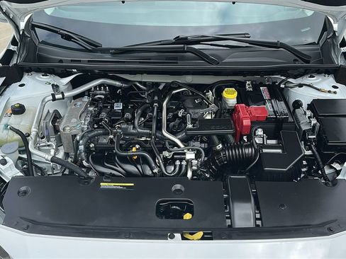 Used 2025 Nissan Sentra S FWD image 3
