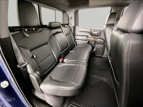 Used 2021 Chevrolet Silverado 1500 LT Trail Boss w/ LT Trail Boss Premium Package AWD/4WD image 23