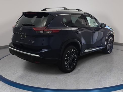 New 2026 Nissan Rogue Platinum AWD/4WD image 5