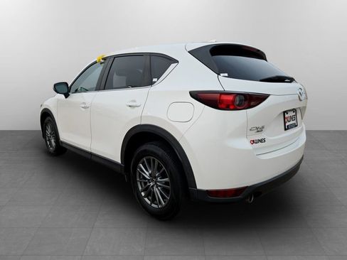 Used 2017 MAZDA CX-5 Touring w/ I-ACTIVSENSE Package image 9