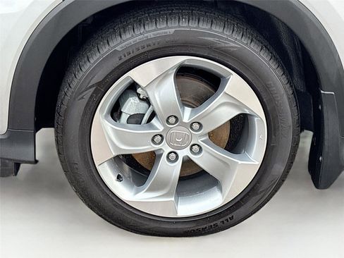 Used 2019 Honda HR-V LX image 30