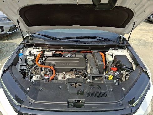 Used 2023 Honda CR-V Sport Touring image 28