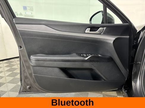 Used 2025 Kia K5 LXS FWD image 8