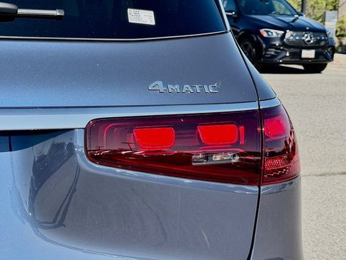 Certified 2026 Mercedes-Benz GLS 450 4MATIC image 12