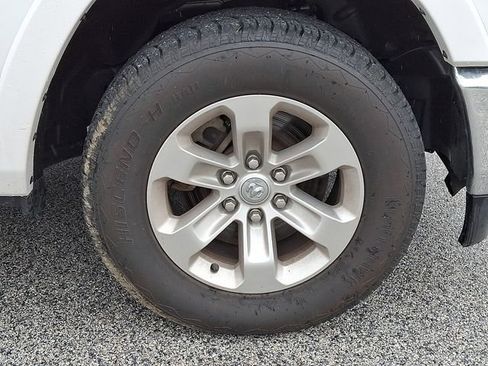 Used 2022 RAM 1500 Laramie AWD/4WD image 11