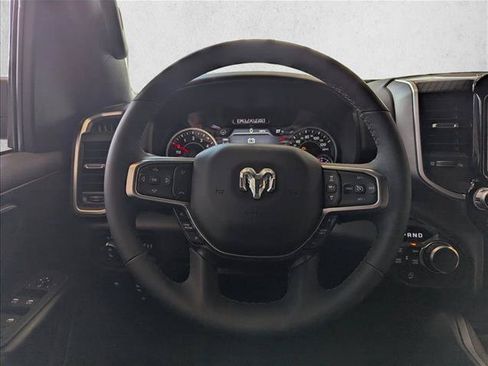 New 2026 RAM 1500 Big Horn AWD/4WD image 14