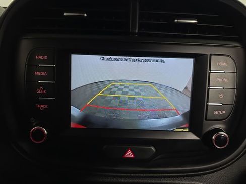 Used 2021 Kia Soul S image 14