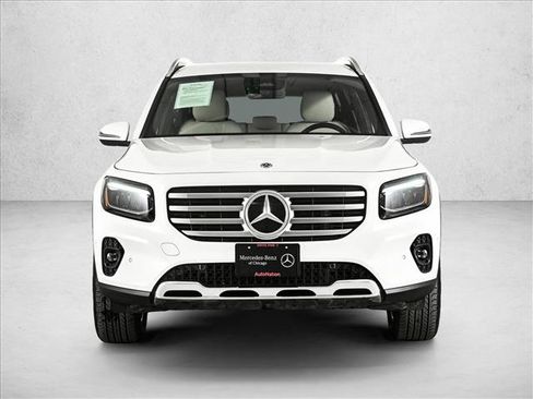 Certified 2025 Mercedes-Benz GLB 250 4MATIC image 2