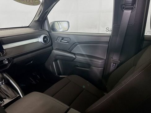 Used 2025 Chevrolet Colorado LT w/ Advanced Trailering Package image 26