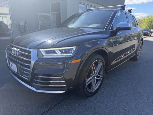Used 2018 Audi SQ5 Premium Plus w/ S Sport Package AWD/4WD image 3