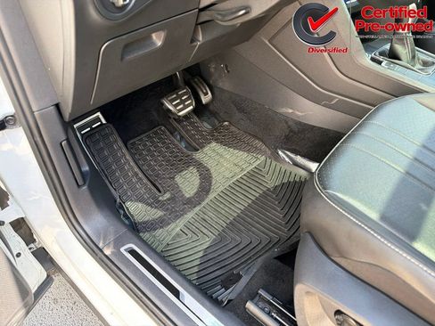 Used 2022 Volkswagen Tiguan SE R-Line FWD image 47