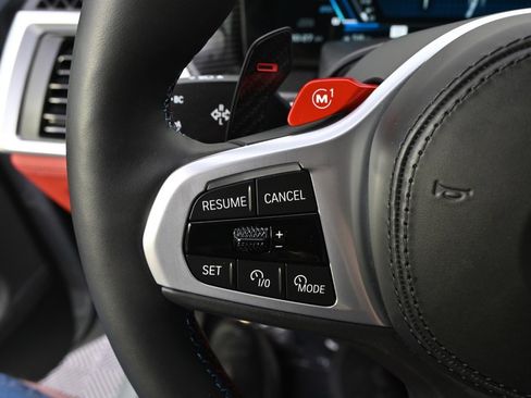 Used 2025 BMW X5 M Competition w/ Executive Package image 39